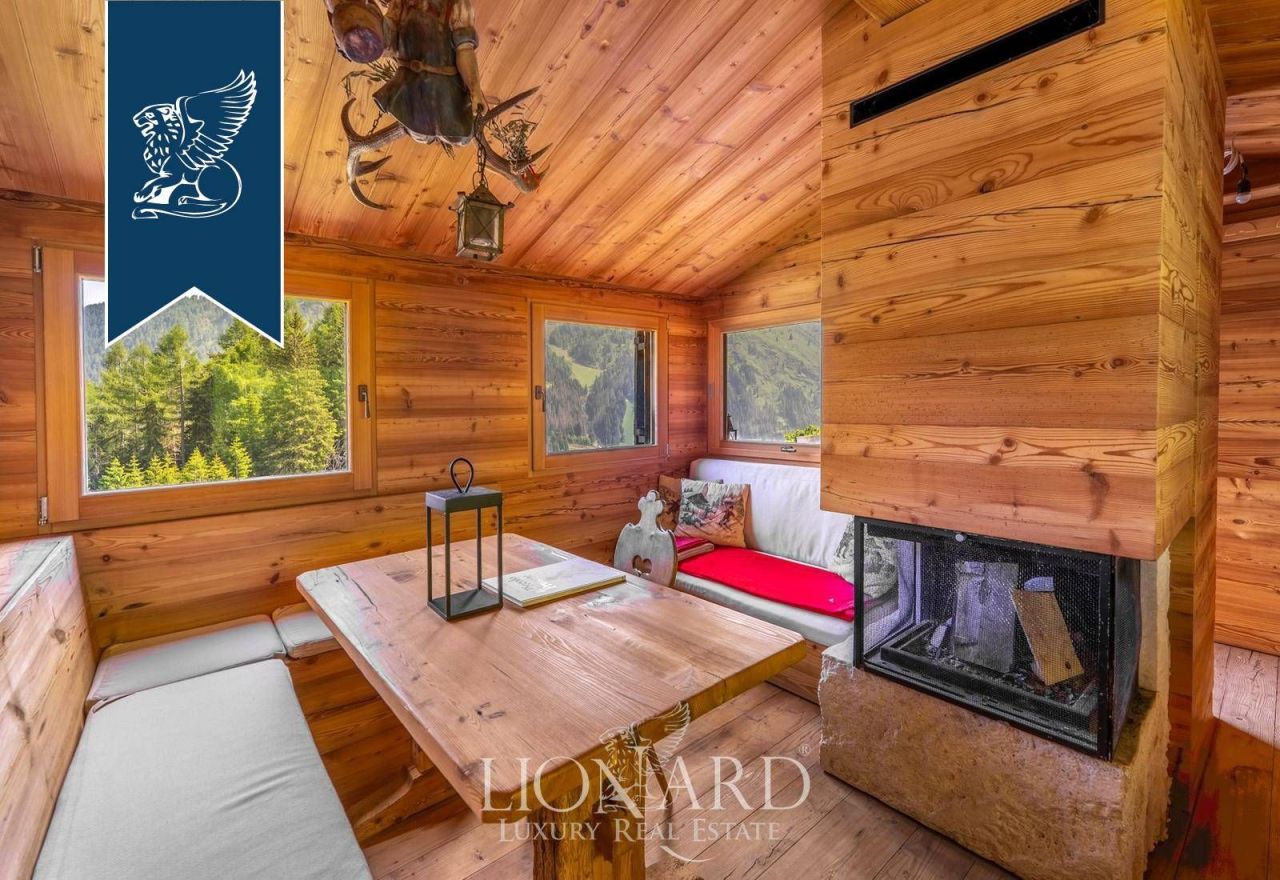 Villa in Belluno, Italy, 900 m² - picture 17