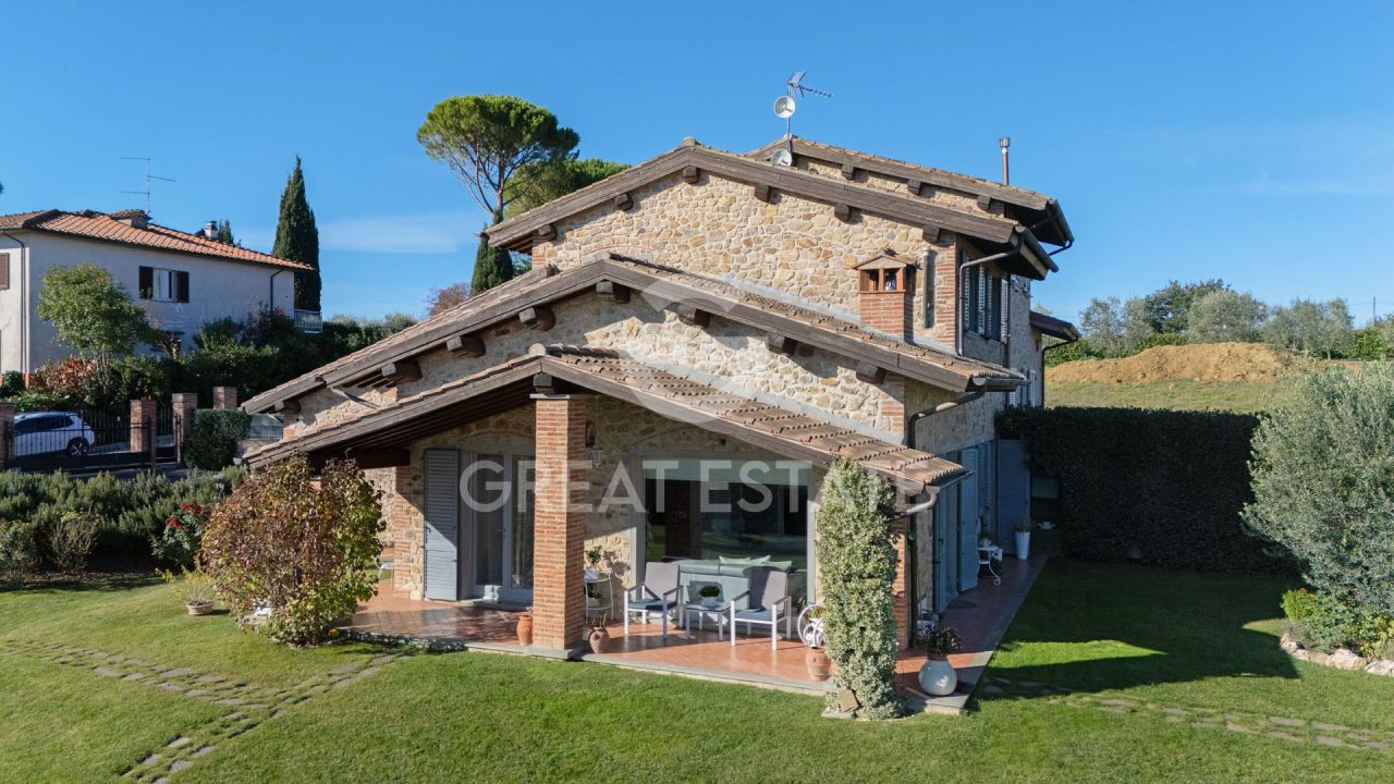 House Monte San Savino, Italy, 167.15 m² - picture 3