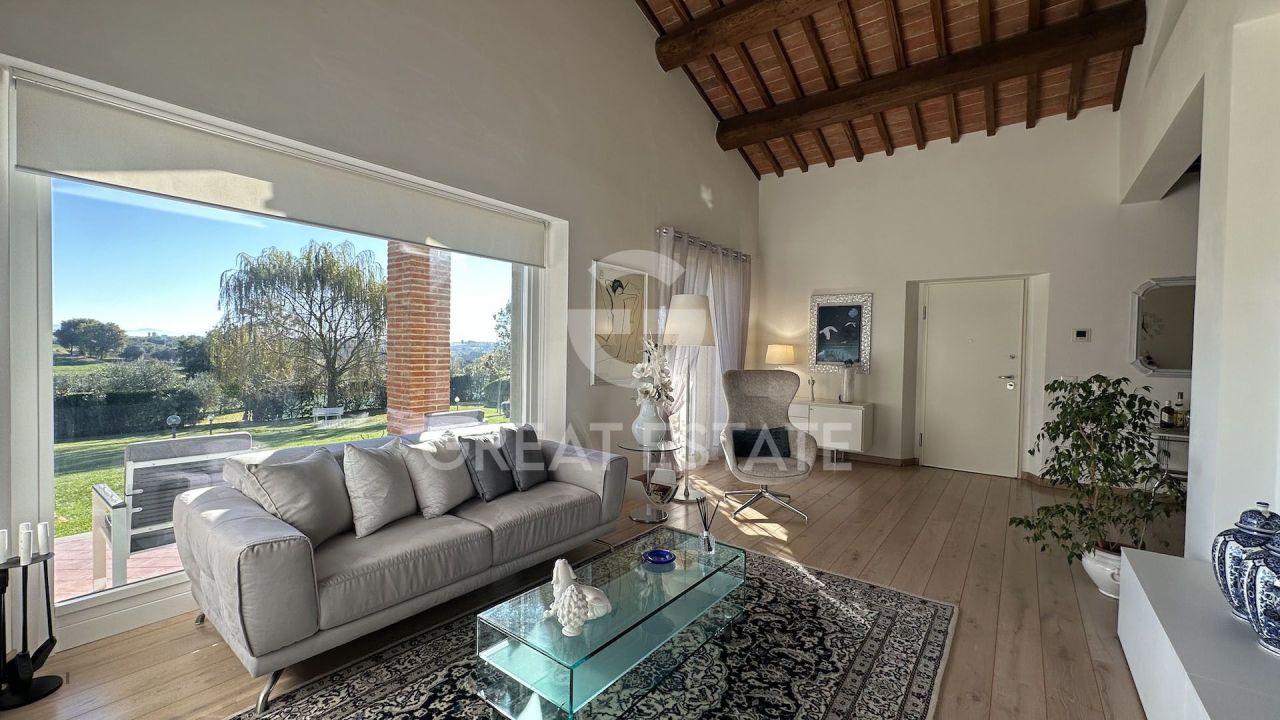 House Monte San Savino, Italy, 167.15 m² - picture 11