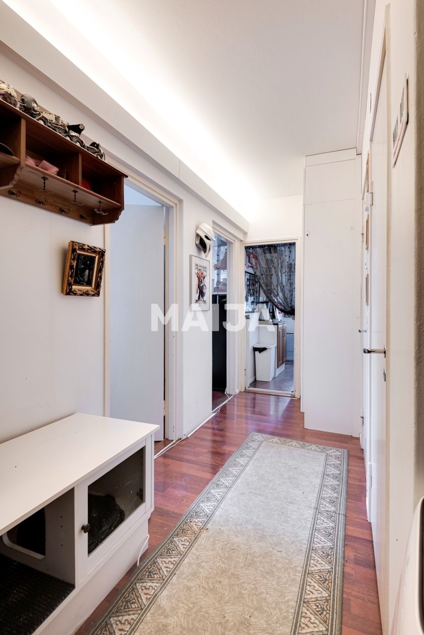 Apartment in Helsinki, Finland, 66 m² - picture 11