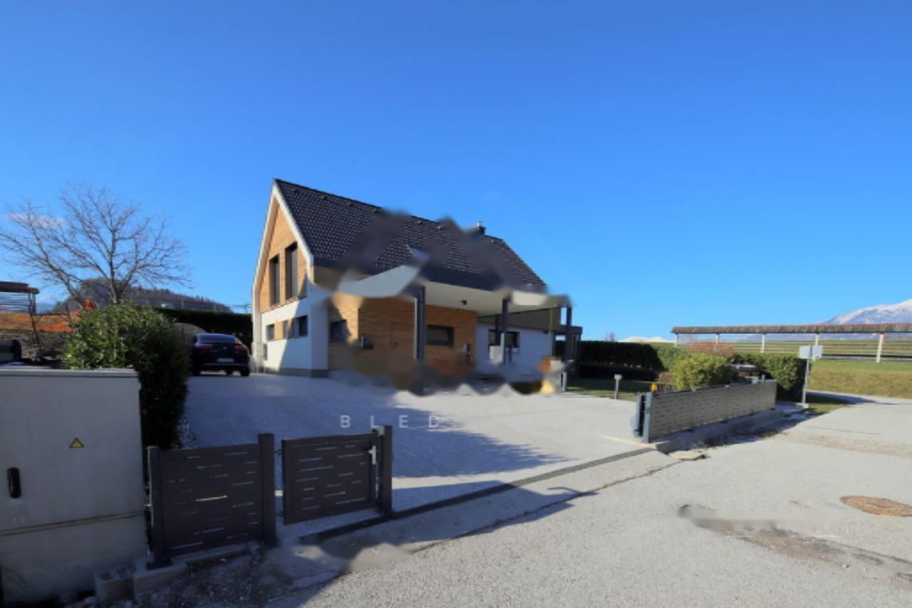 Maison à Bled, Slovénie, 168 m² - image 1