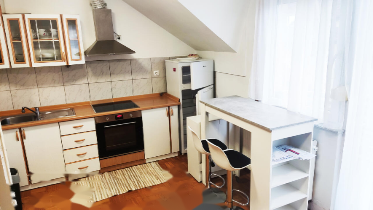 Flat in Ljubljana, Slovenia, 25 m² - picture 1