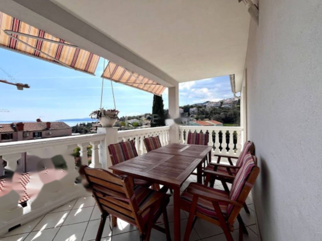 Piso en Opatija, Croacia, 157 m² - imagen 2