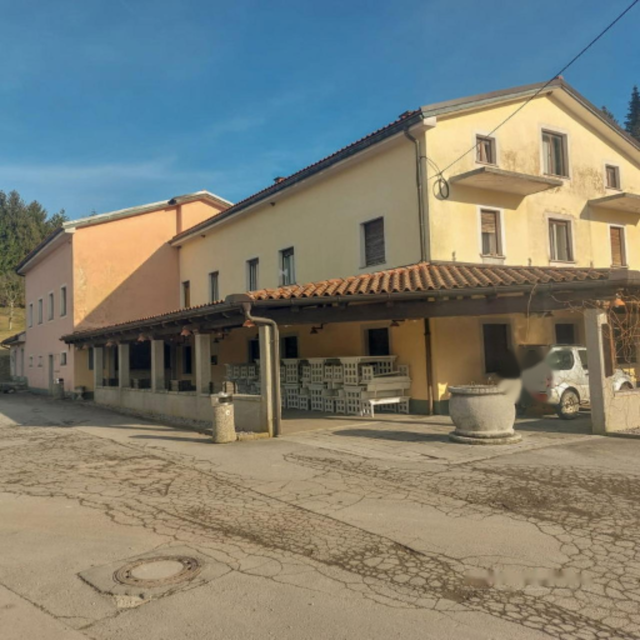 House in Divača, Slovenia, 690 m² - picture 3