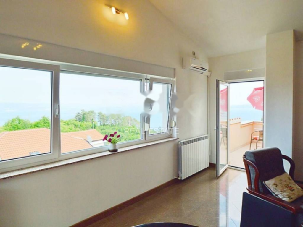 Casa a Opatija, Croazia, 1 000 m² - foto 7