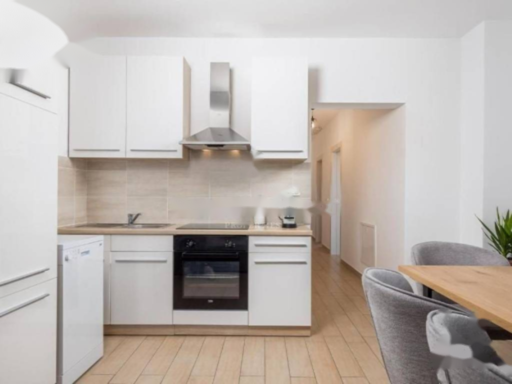 Flat in Opatija, Croatia, 75 m² - picture 8