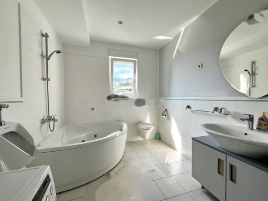 Piso en Opatija, Croacia, 157 m² - imagen 10