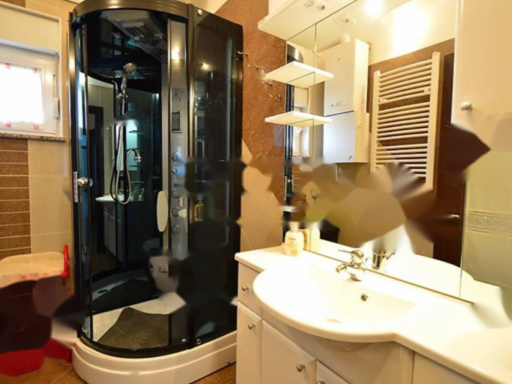 Casa a Opatija, Croazia, 1 000 m² - foto 13