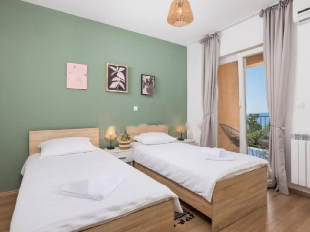 Flat in Opatija, Croatia, 75 m² - picture 13