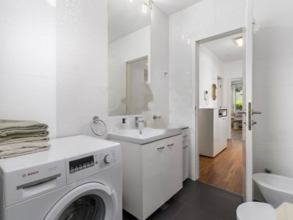 Flat in Opatija, Croatia, 79 m² - picture 19