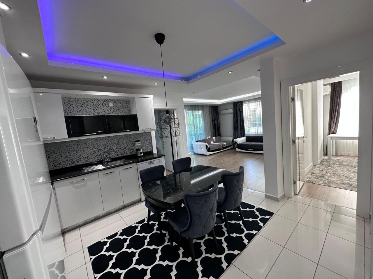 Apartment in Alanya, Turkey, 110 m² - picture 1