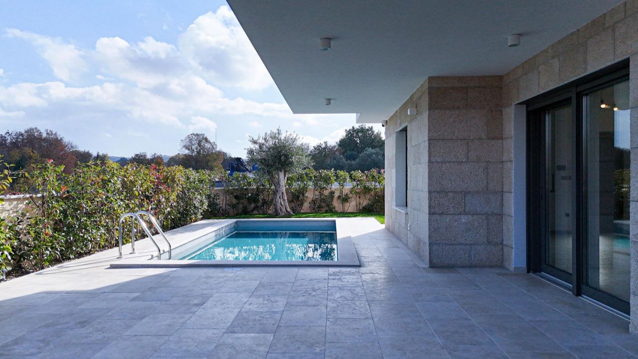 Villa in Malinska-Dubašnica, Kroatien, 111 m² - Foto 1