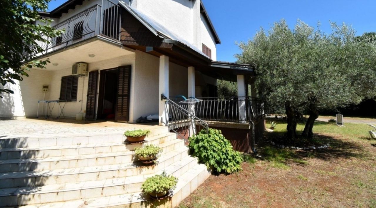 Villa in Porec, Croatia, 294 m² - picture 6