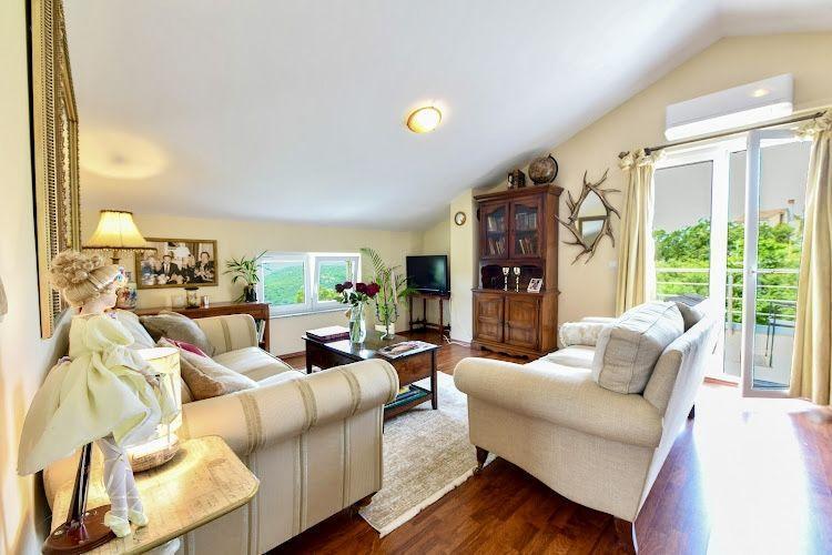 Villa Grižane-Belgrad, Croatia, 278 m² - picture 16