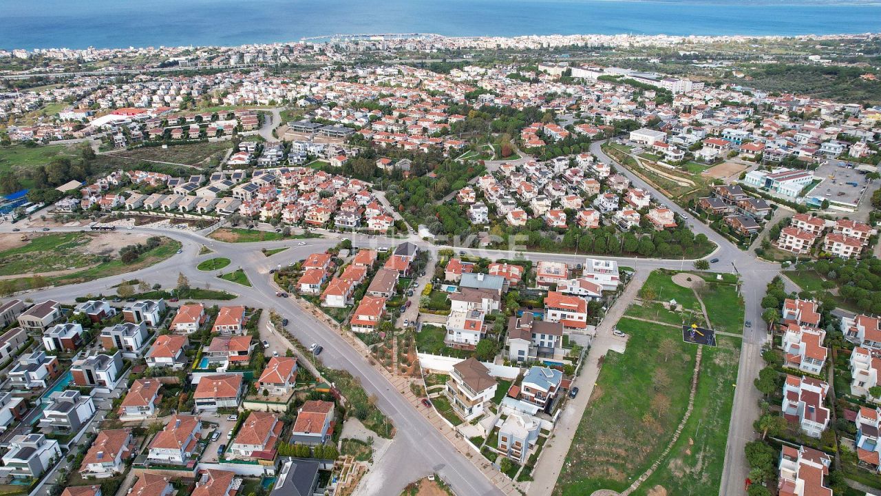 Villa Güzelbahçe, Turquia, 630 m² - imagen 10