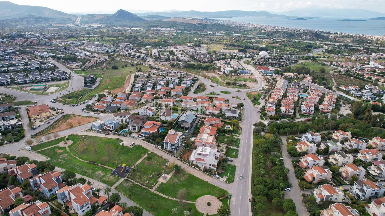 Villa Güzelbahçe, Turquia, 630 m² - imagen 12