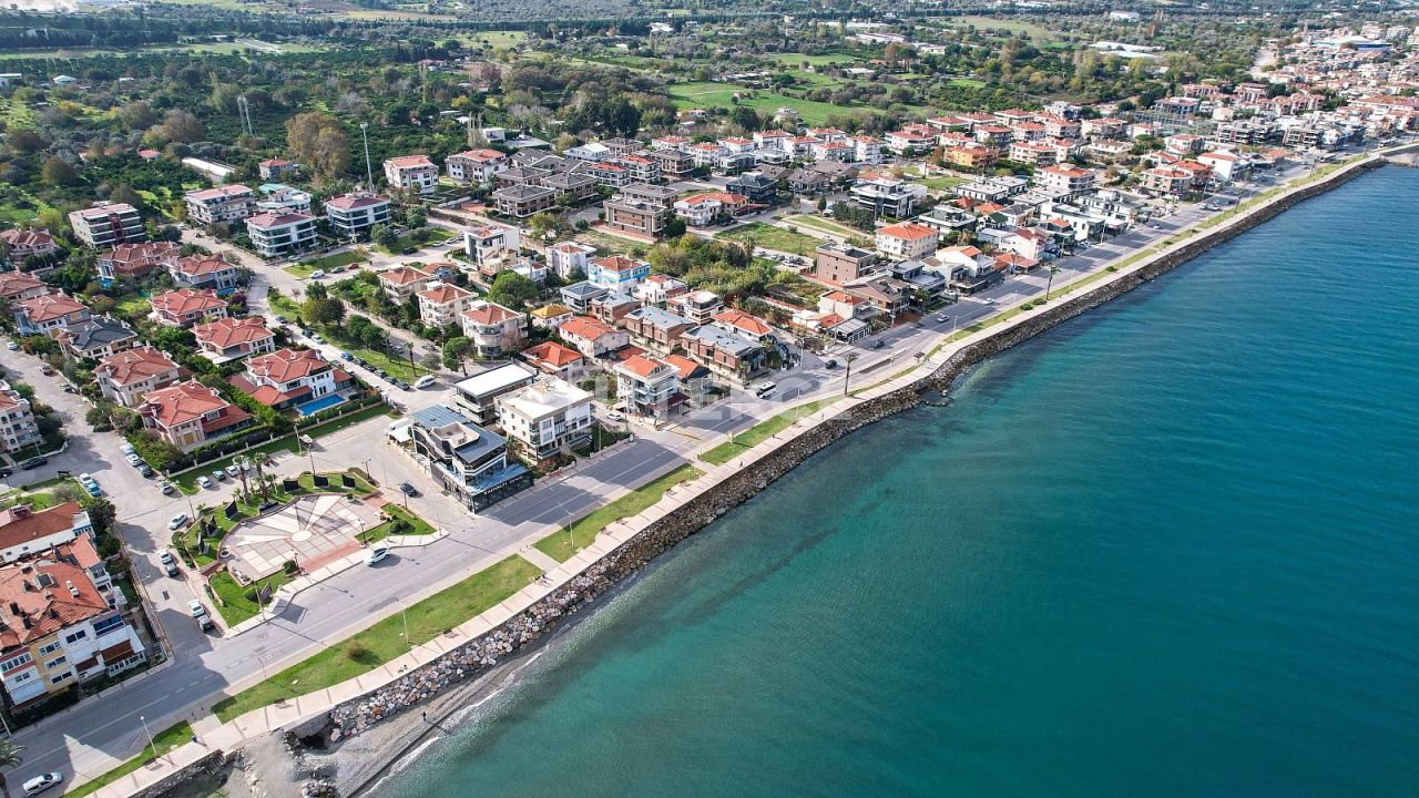 Villa Güzelbahçe, Turquie, 166 m² - image 19