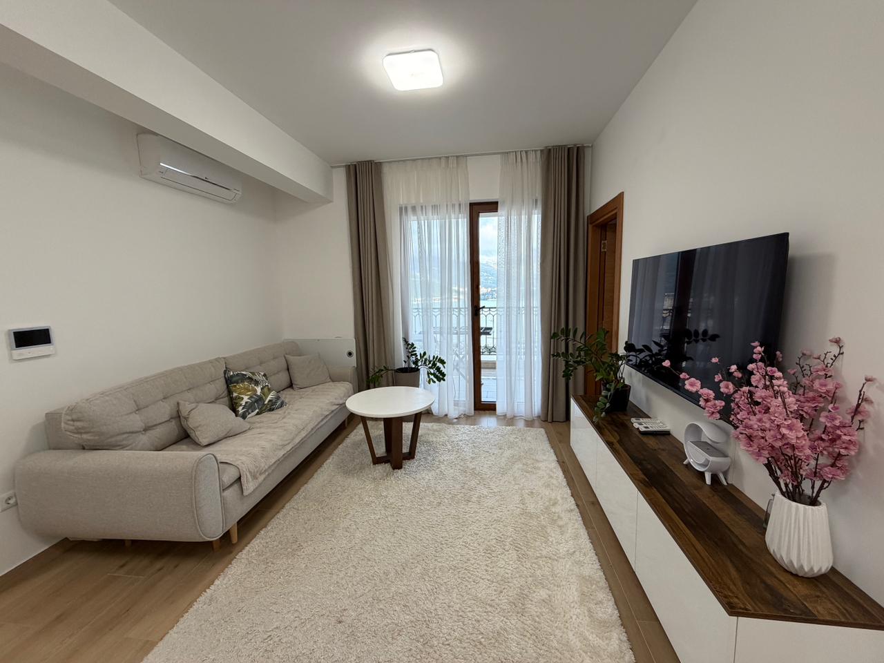 Flat in Budva, Montenegro, 54 m² - picture 10
