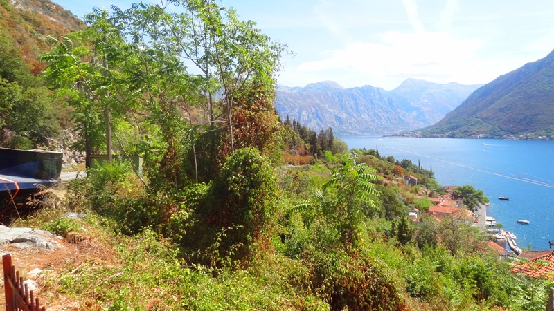 Land in Perast, Montenegro, 1 180 m² - picture 8