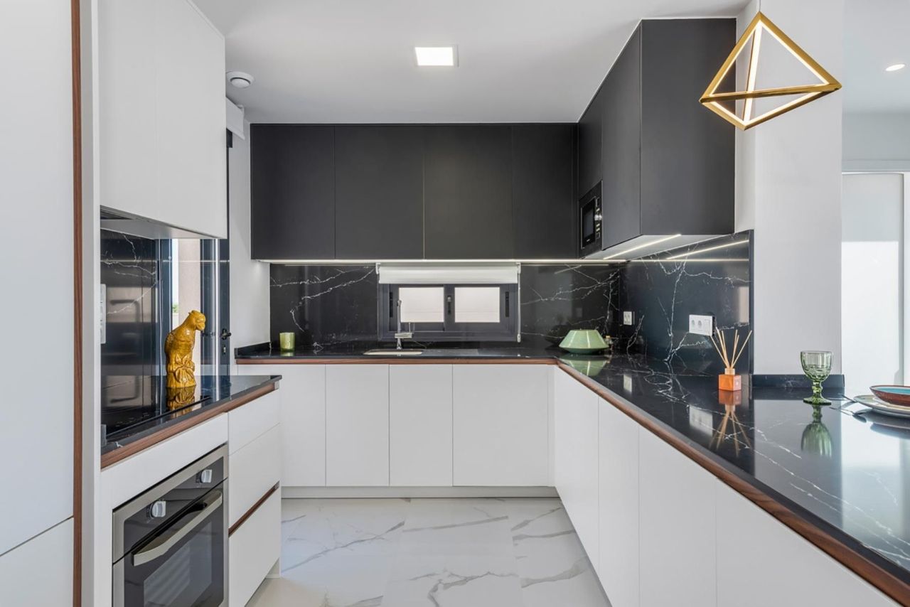 Bungalow en San Miguel de Salinas, España, 92 m² - imagen 13