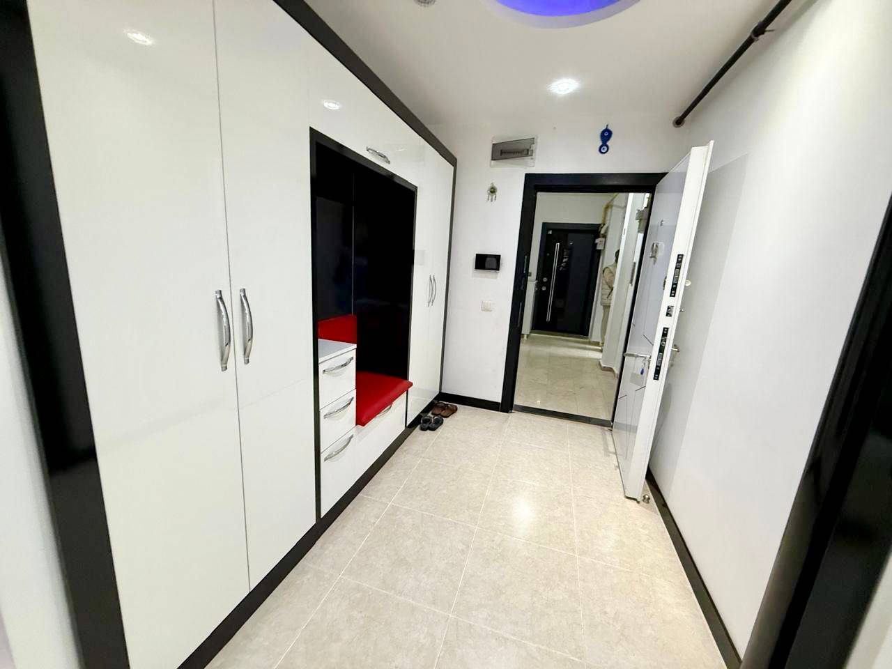 Piso en Mersin, Turquia, 190 m² - imagen 12