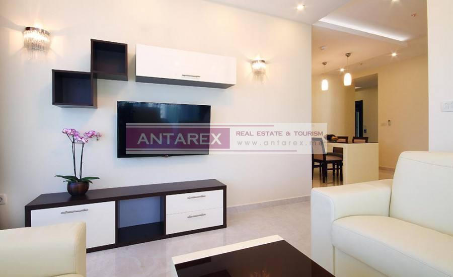 Apartment in Becici, Montenegro, 83 m² - picture 4