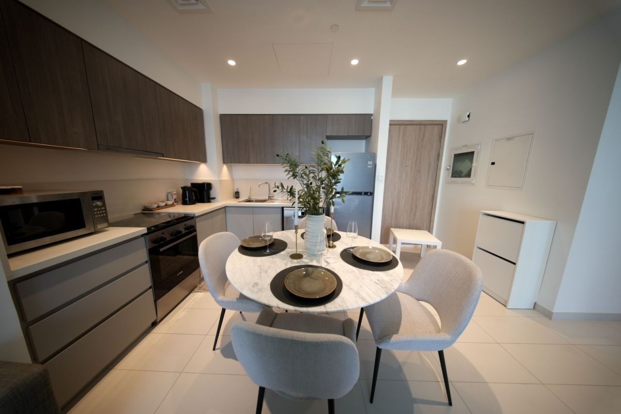 Flat in Dubai, UAE, 60.41 m² - picture 3