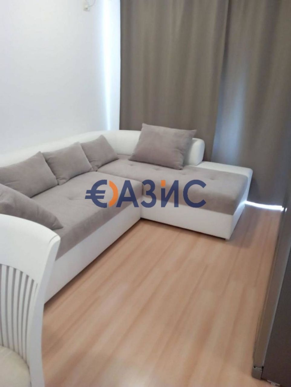 Appartement à Slantchev Briag, Bulgarie, 70 m² - image 1