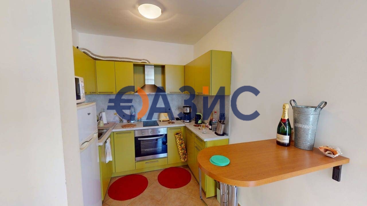 Appartement à Slantchev Briag, Bulgarie, 90 m² - image 3