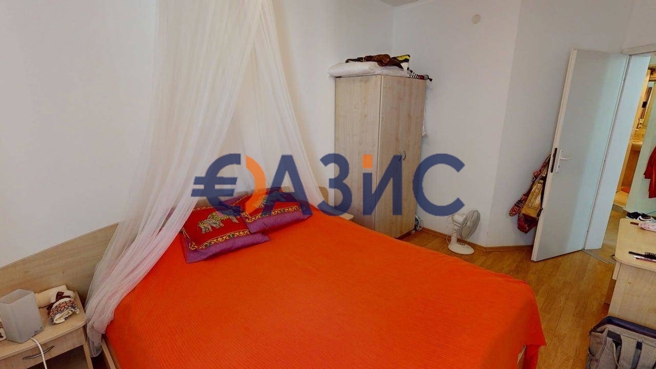 Appartement à Slantchev Briag, Bulgarie, 90 m² - image 9