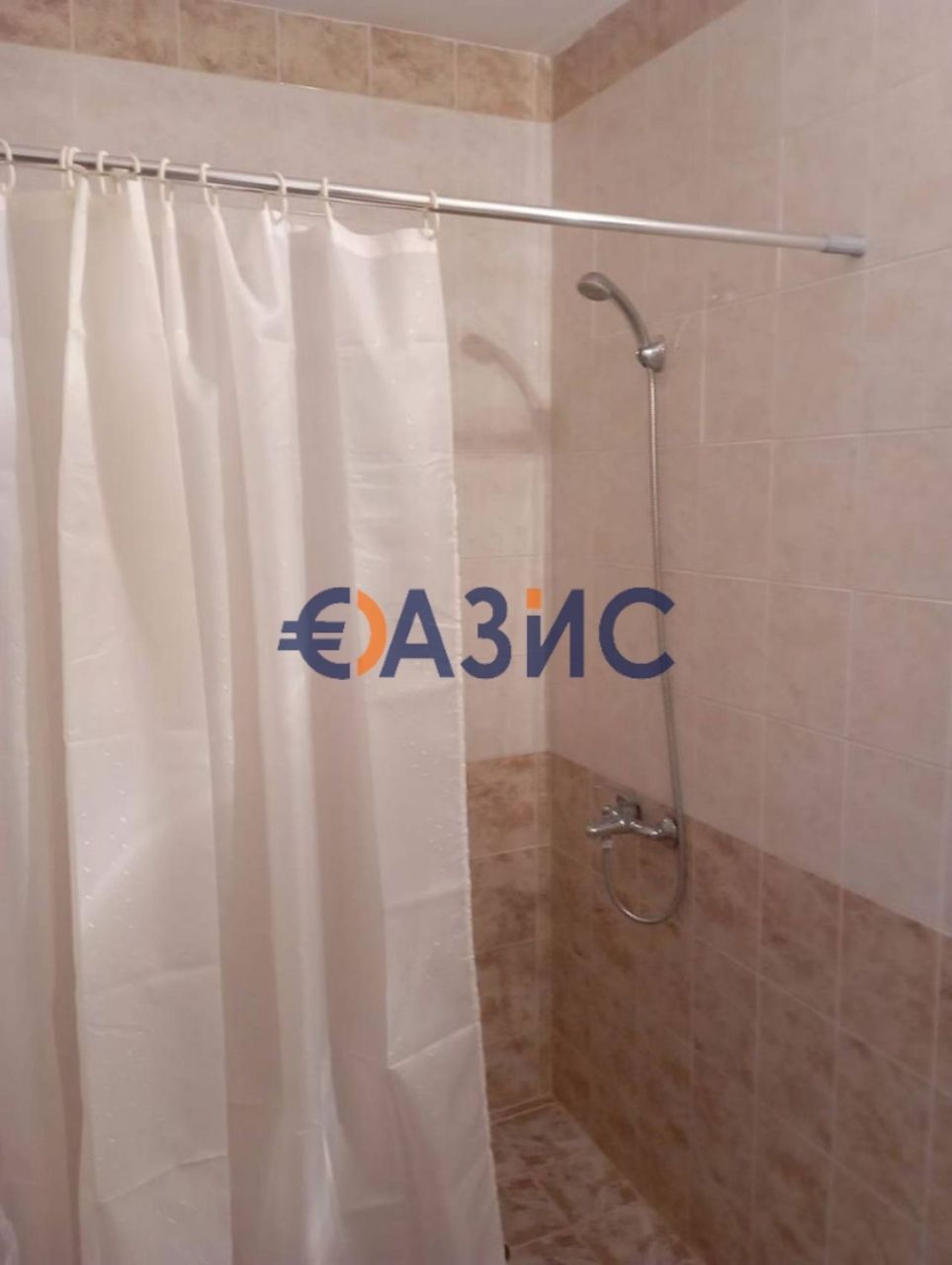 Appartement à Slantchev Briag, Bulgarie, 70 m² - image 9