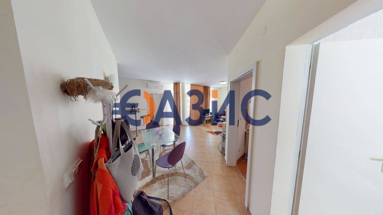 Appartement à Slantchev Briag, Bulgarie, 90 m² - image 12