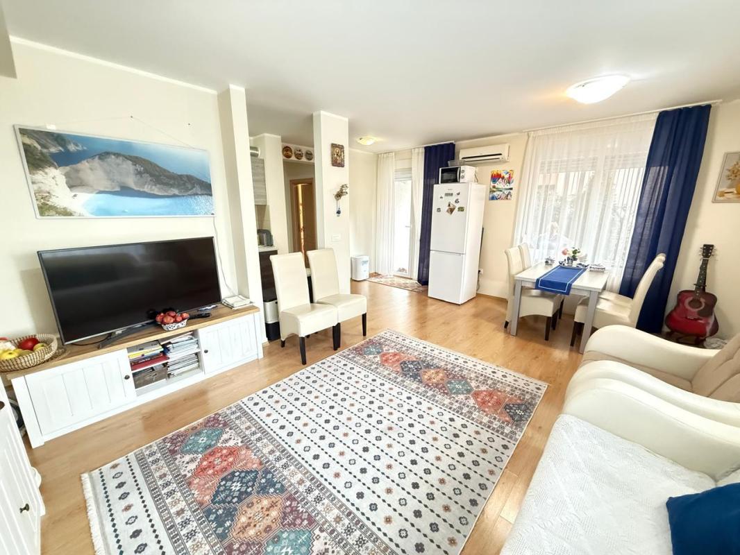 Flat in Dobra Voda, Montenegro, 107 m² - picture 8