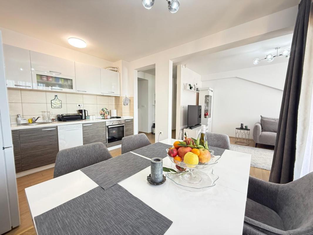 Flat in Dobra Voda, Montenegro, 73 m² - picture 11