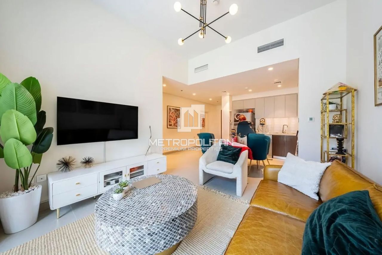 Apartment in Dubai, UAE, 92 m² - picture 3