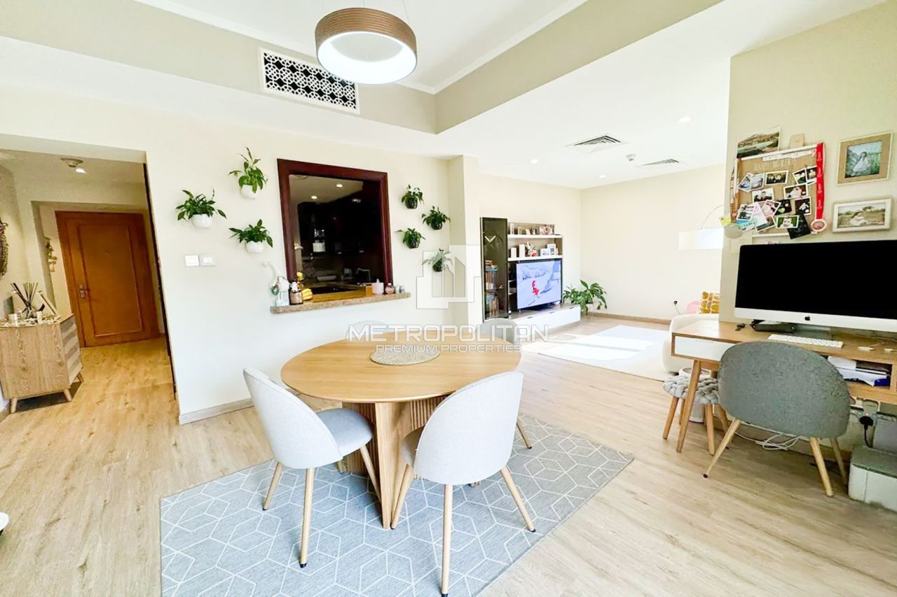 Apartment in Dubai, UAE, 131 m² - picture 3