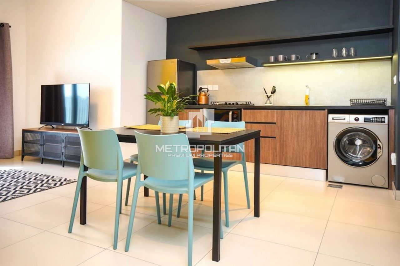 Hotel in Dubai, UAE, 72 m² - picture 4