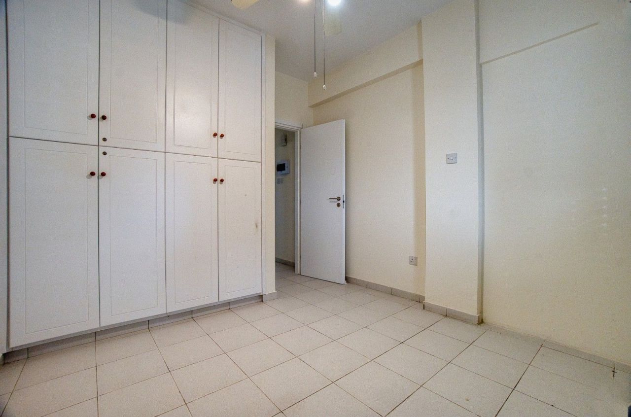 Apartment in Paphos, Cyprus - picture 12