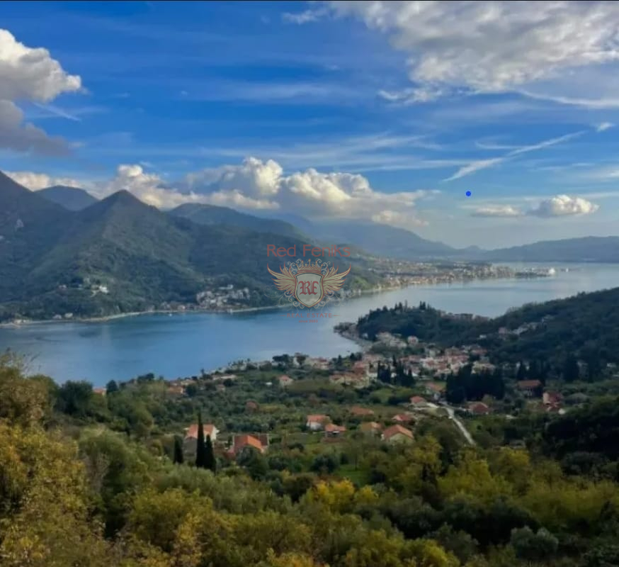 Grundstück in Herceg-Novi, Montenegro, 558 m² - Foto 1