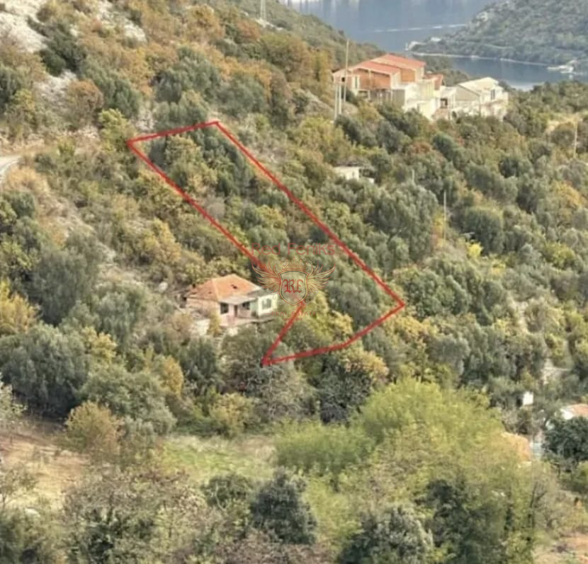 Grundstück in Herceg-Novi, Montenegro, 558 m² - Foto 3