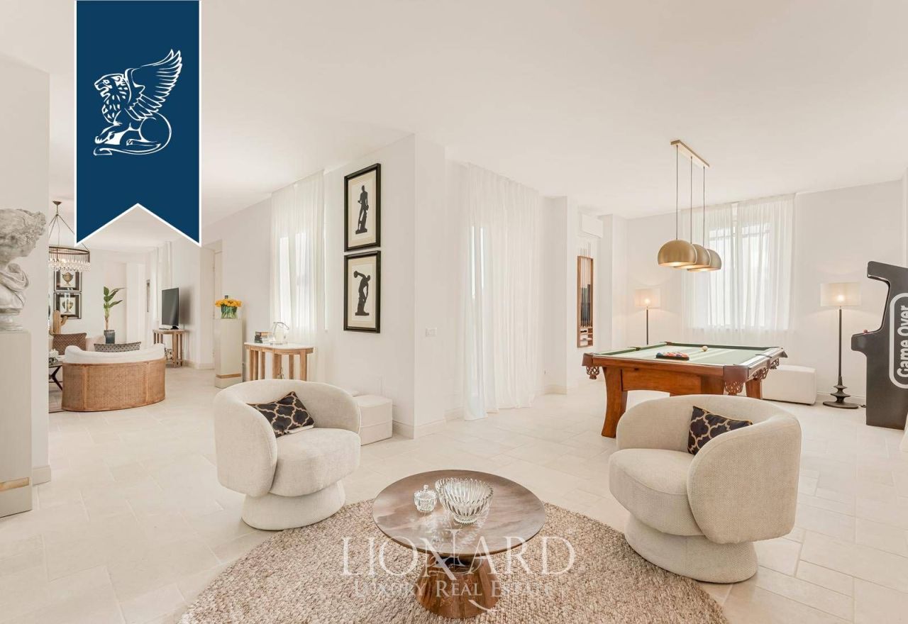 Villa en Pisa, Italia, 536 m² - imagen 17