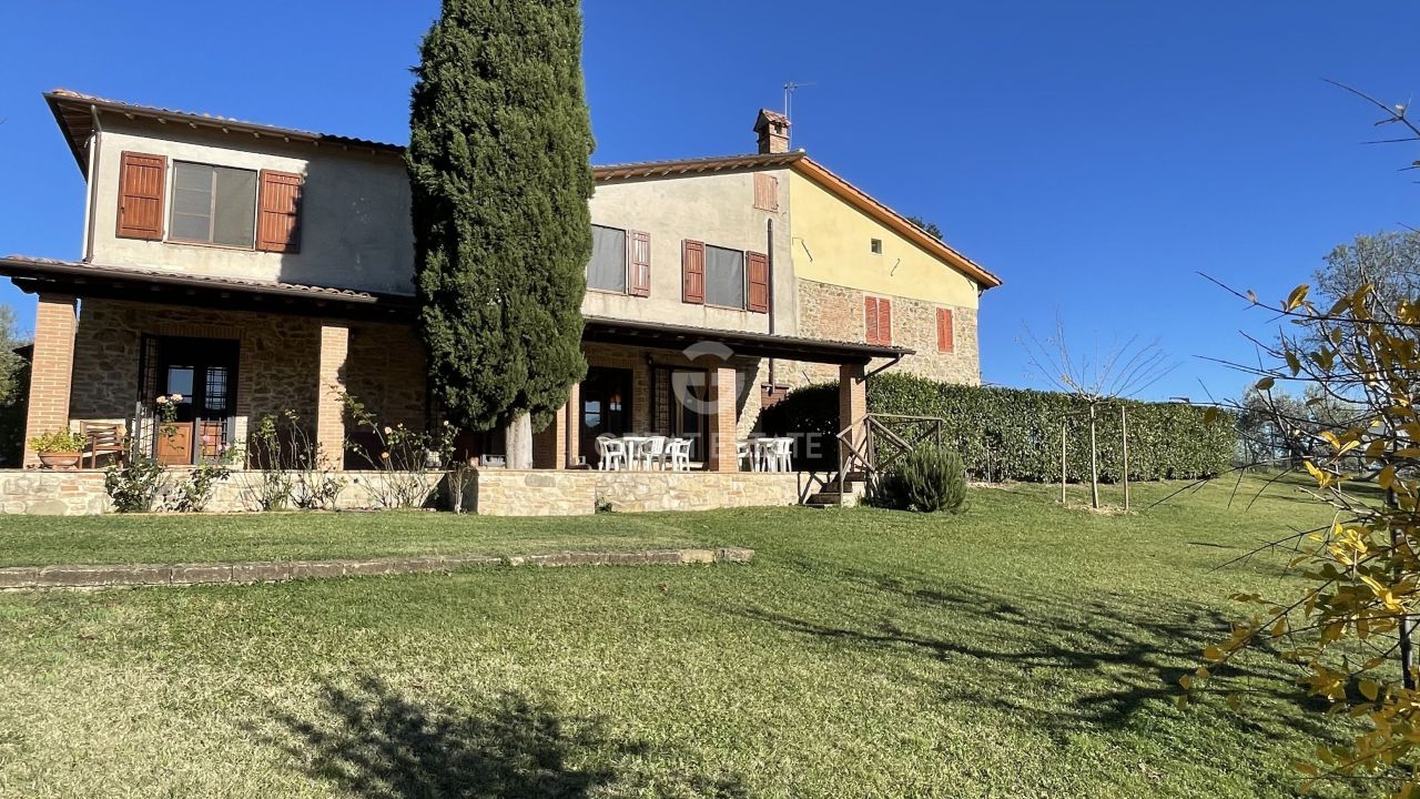 Casa en Marsciano, Italia, 243.25 m² - imagen 3