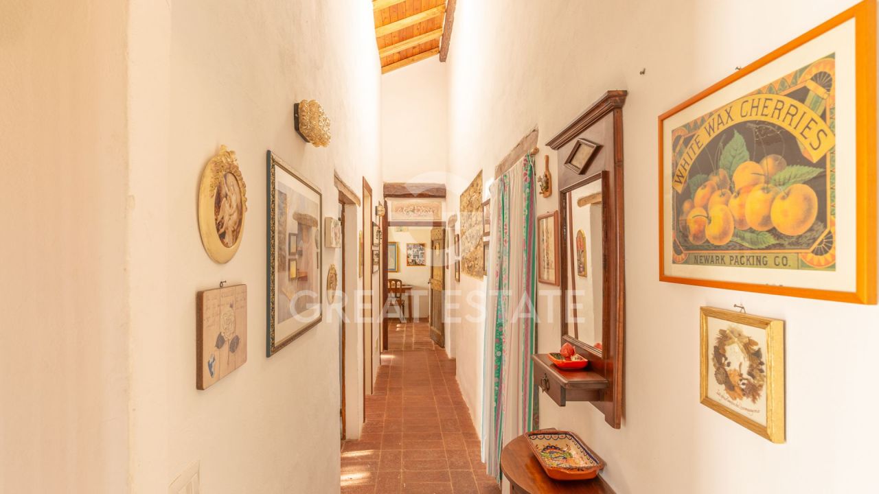 Maison à Montegabbione, Italie, 380.05 m² - image 14