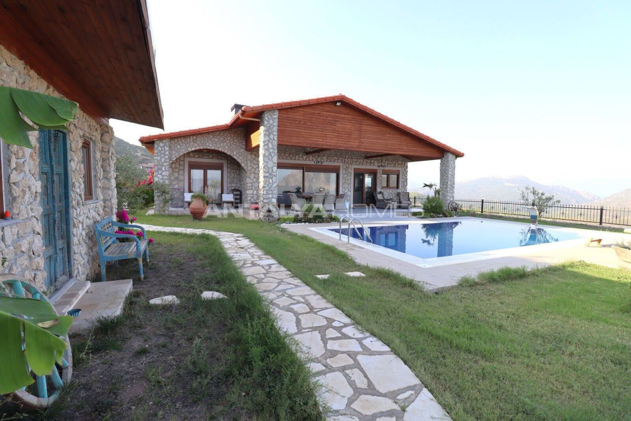 Villa a Kumluca, Turchia, 247 m² - foto 2