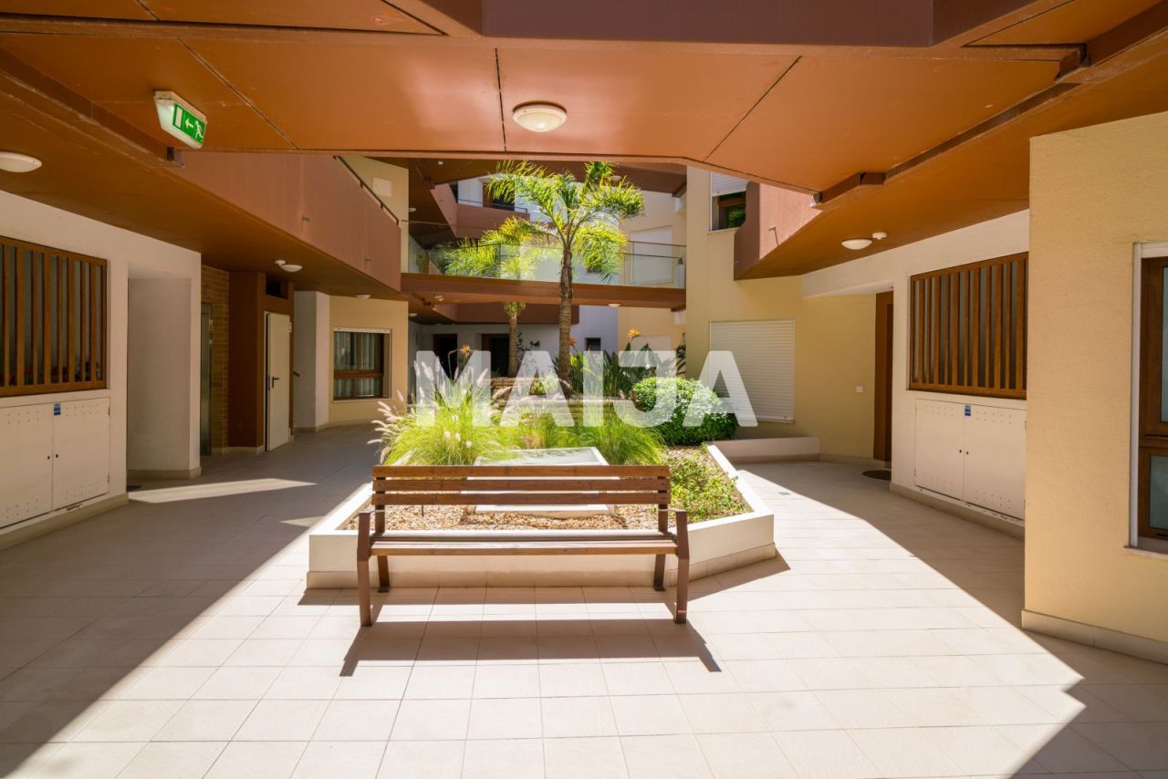 Appartement à Portimão, Portugal, 99 m² - image 4