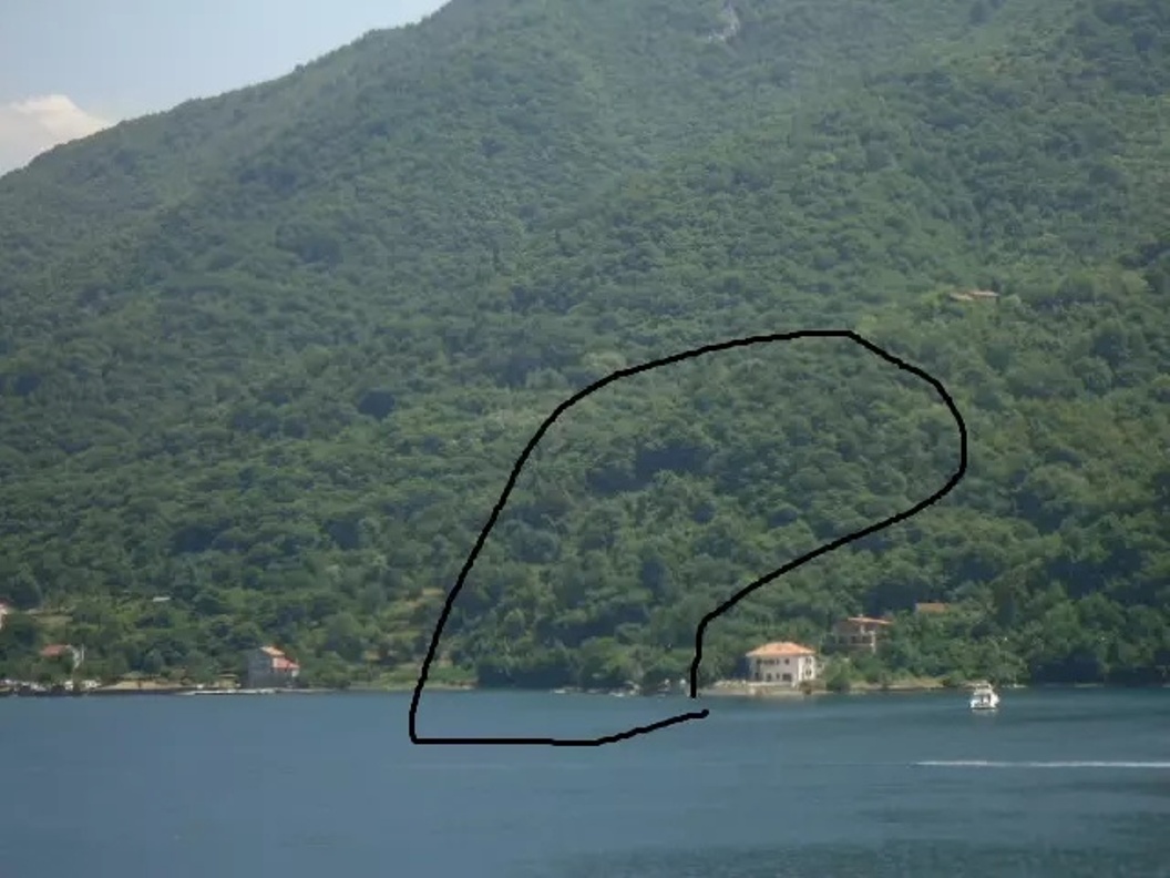 Terreno a Morinj, Montenegro, 20 000 m2 - foto 1