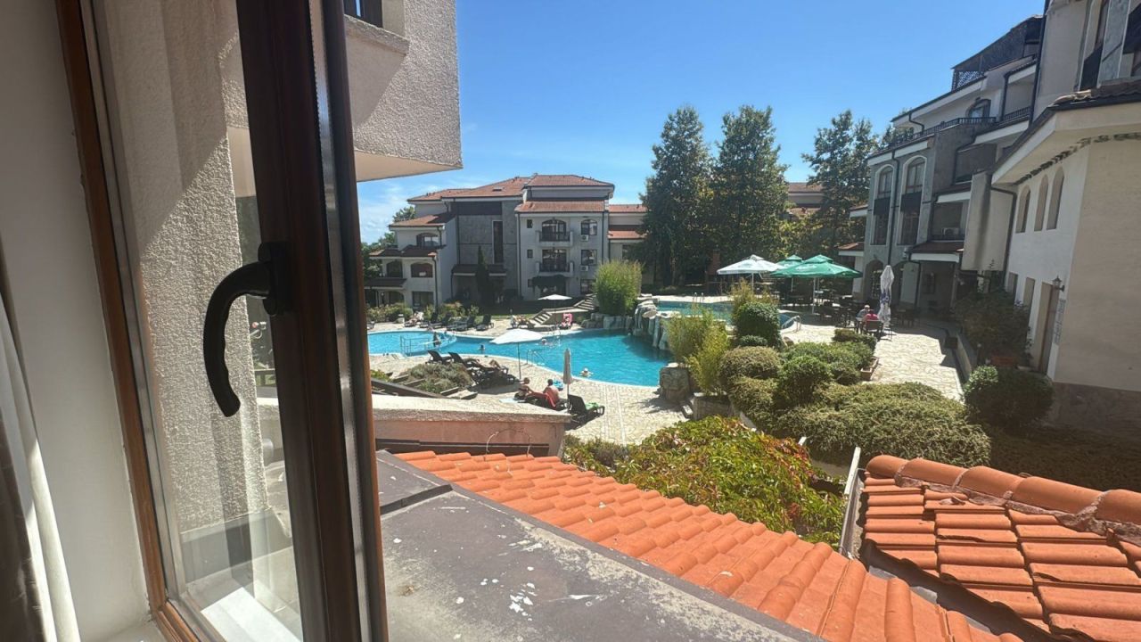 Apartment in Aheloy, Bulgaria, 74 m² - picture 3