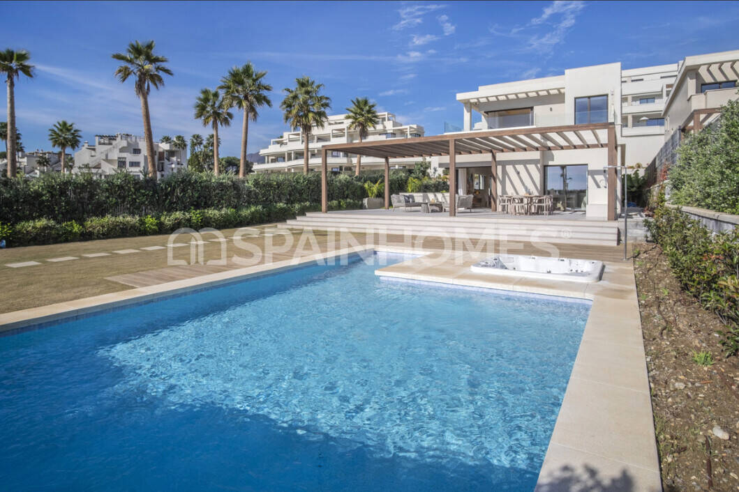 Villa a Estepona, Spagna, 370 m² - foto 1