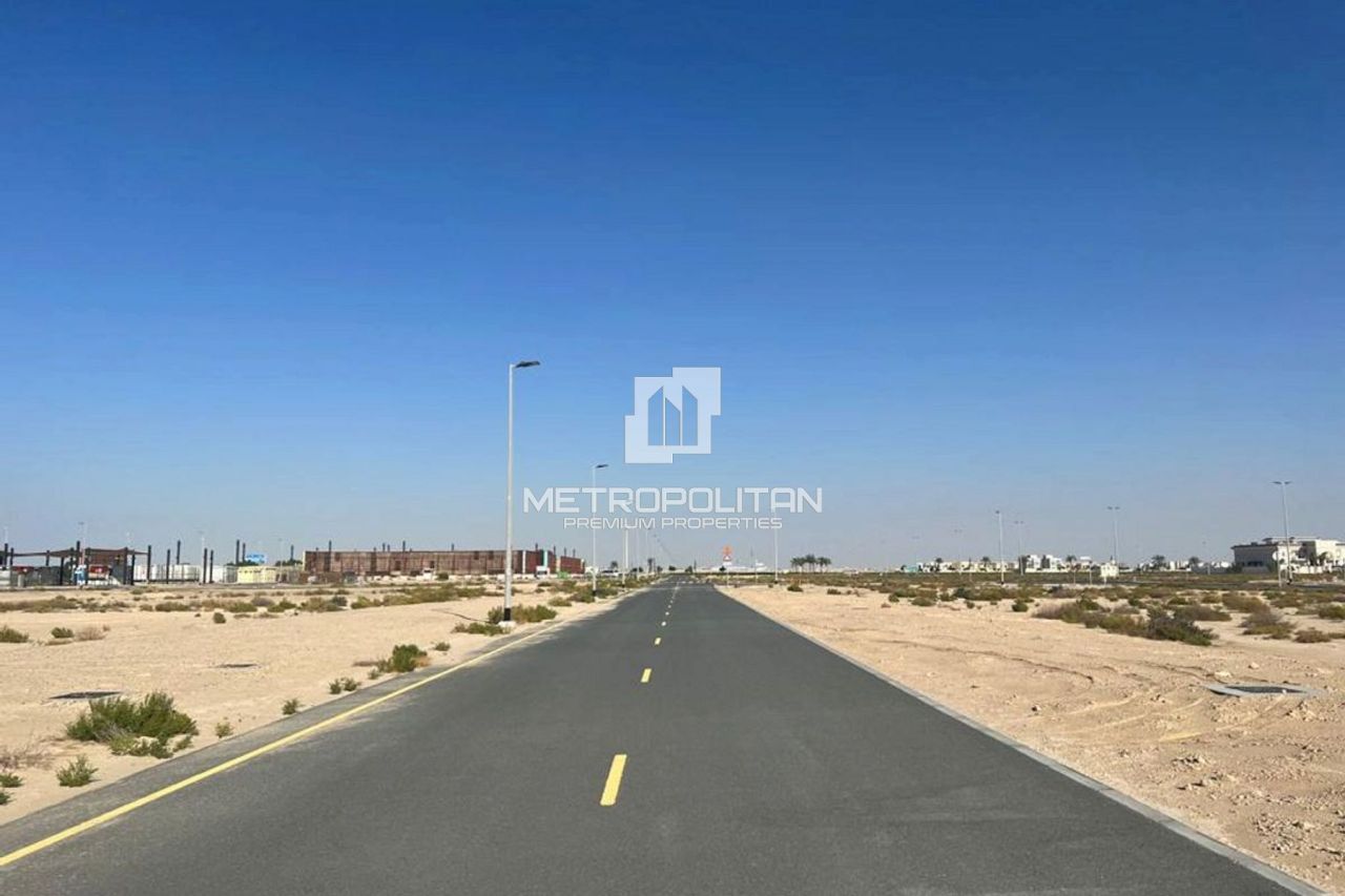 Land in Dubai, UAE, 900 m² - picture 14