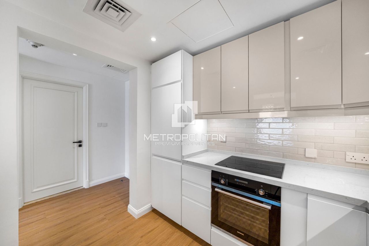 Apartment in Dubai, UAE, 85 m² - picture 16